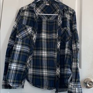 Long sleeve plaid shirt
